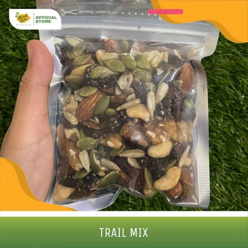 

KACANG KACANGAN TRAIL MIX