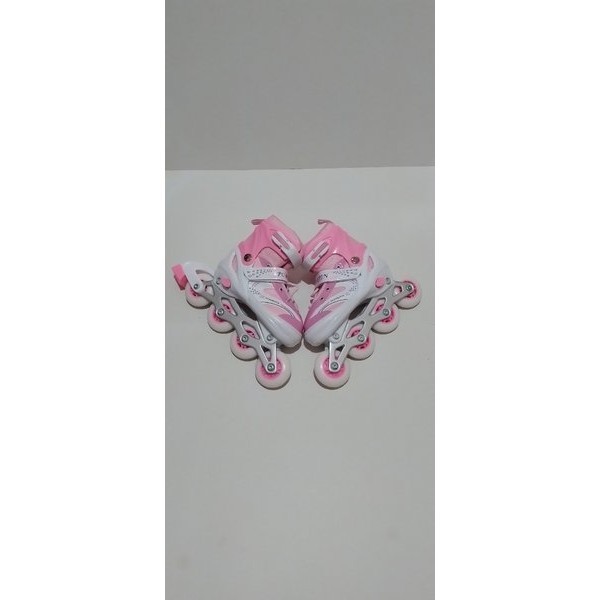 SEPATU RODA ANAK BISA SET RODA BAJAJ...Sepatu Roda Anak Bisa Set Roda Bajaj