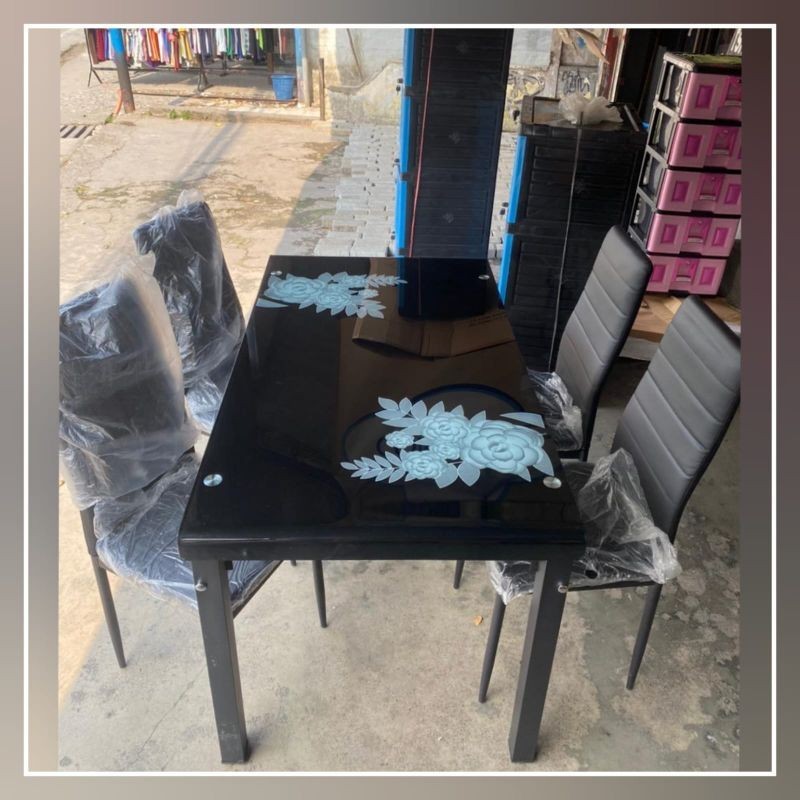 Meja Makan Kaca 4kursi/6kursi