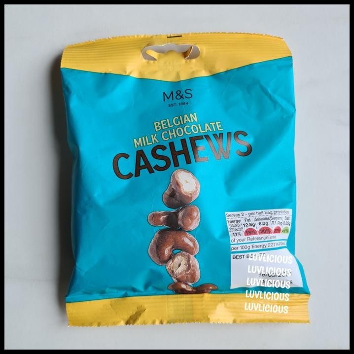 

M&S Marks & And Spencer Belgian Milk Chocolate Cashews Coklat Kacang