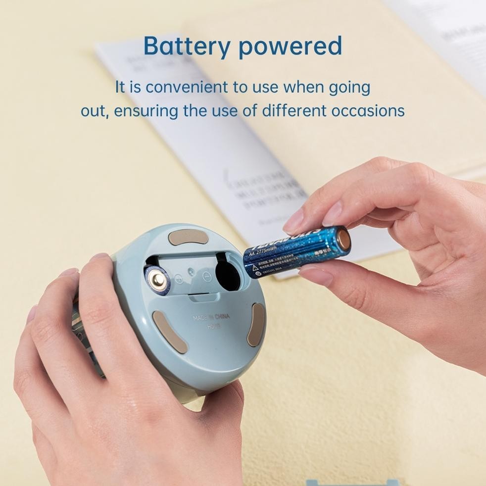 

Deli Electric Pencil Sharpener / Rautan Pensil Otomatis Lucu EH508 Free Ongkir