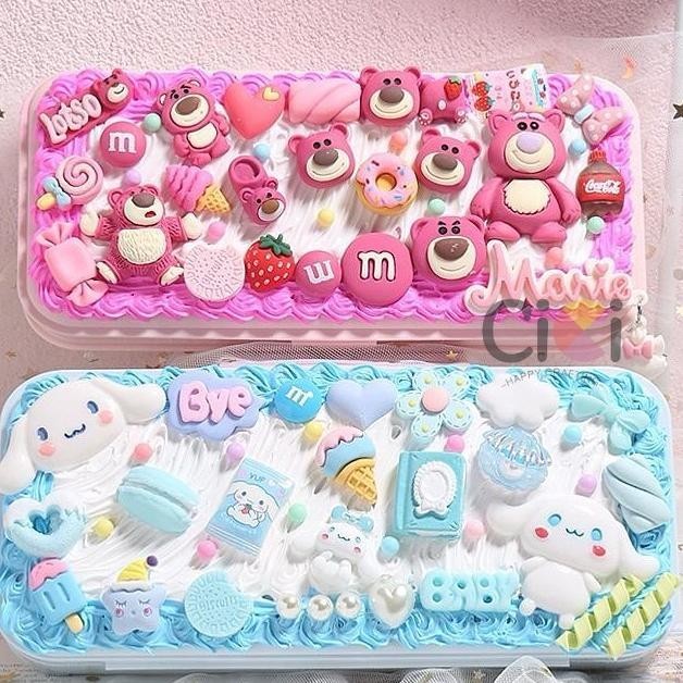 

Promo! Ready StockDeco Cream Clay Pencil Box Paket Material Lotso DIY Pencil Box Sanrio Soft Clay Cream Kotak Pensil Kotak Stationery Terlaris