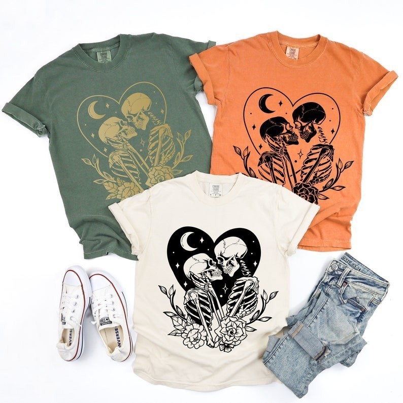 Kaos Skeleton Kiss Kemeja Skeleton Kemeja Kartu Tarot Kemeja Mistis Kemeja Cinta Skeleton Kemeja Uni