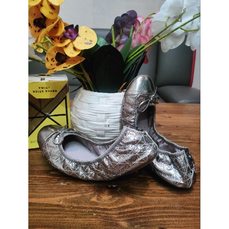 Butterfly Twist Sepatu Wanita no 41