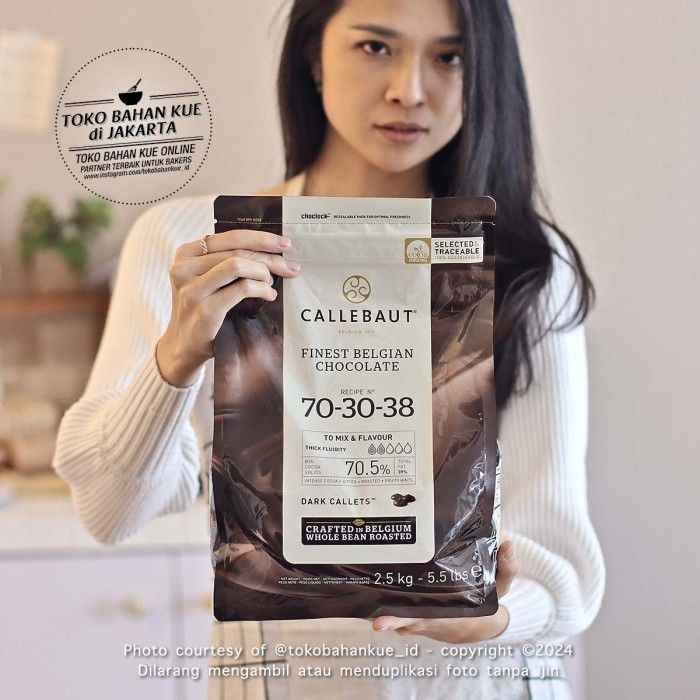 

Cabina Callebaut Noir 70,5% 2,5Kg Dark Chocolate Couverture Cokelat Baking
