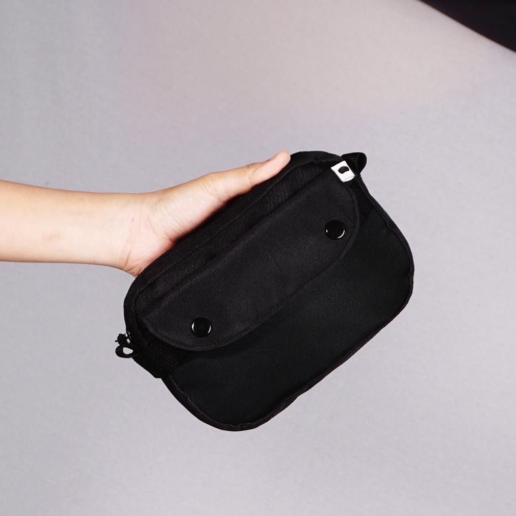 EUCK - TAS SELEMPANG TAHAN AIR - FUMIKO  FULL BLACK VIRAL