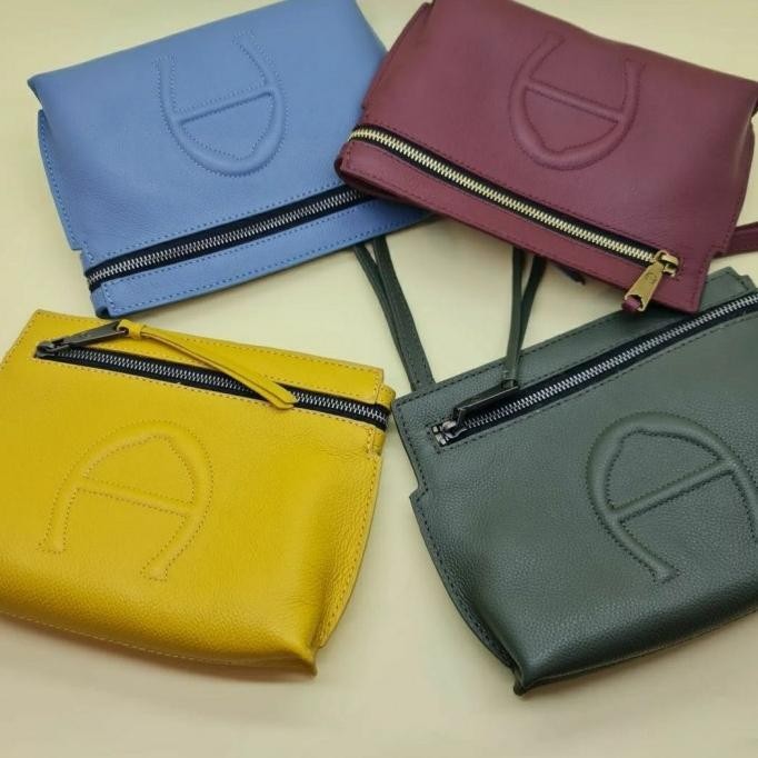 Promo Etienne Aigner Adeline Med Clutch