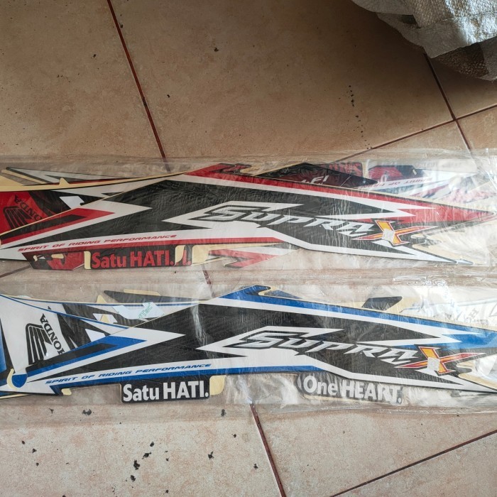 Striping Supra X 125 Fi 2014