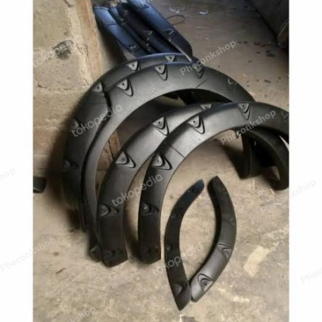 Over Fender Rush Terios 2011-2014 Model Baut L