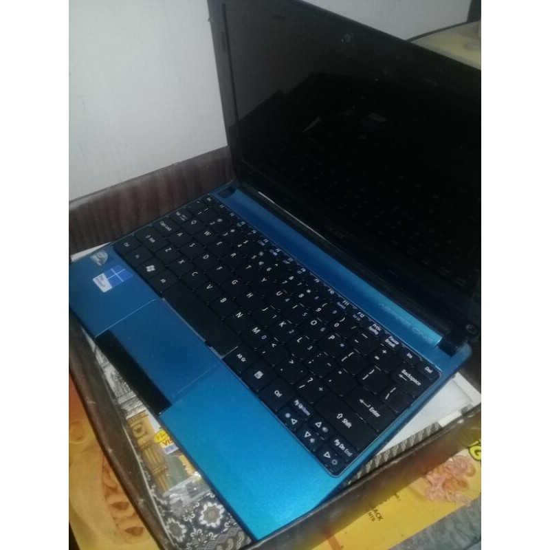Laptop Acer_Notebook_Acer Aspire one D270_Laptop bekas
