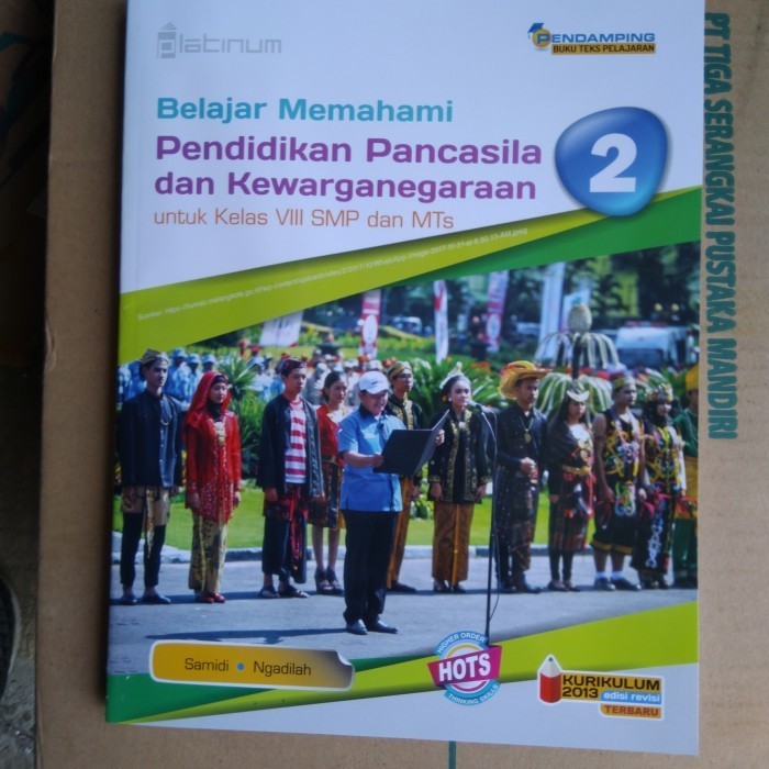 Buku Belajar Memahami PPKN SMP 2 Platinum HOTS