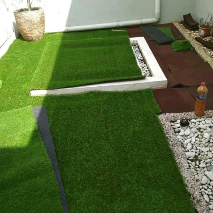 Kontruksi Rumput Sintetis Taman Rumput Sintetis Pasang Rumput
