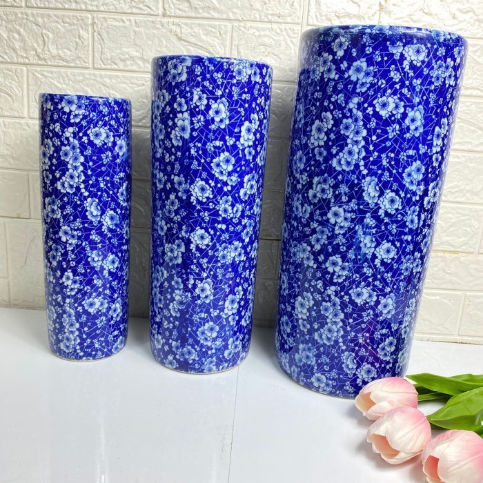 Vas Bunga Keramik Guci Tempat Payung Keramik Porselen Biru Putih Impor