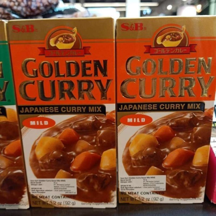 

Ready Golden Curry Mild /Japanese Curry Mix Mild 92gr