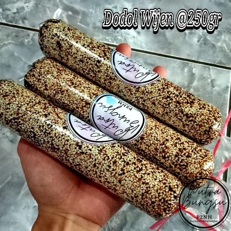 

Dodol Wijen Betawi @250 Gram Khas Tangerang