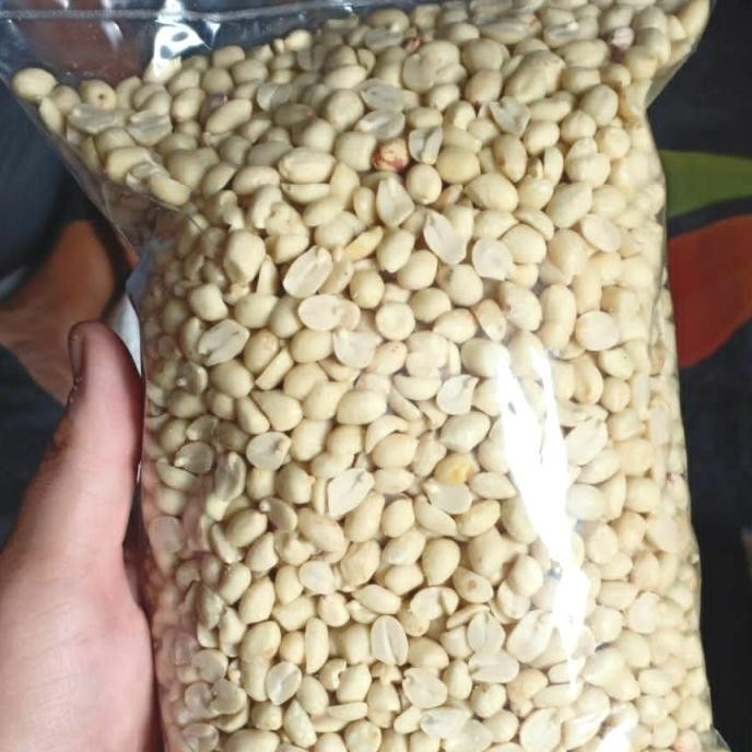 

Kacang Tanah Kupas Mentah Kecil 1Kg