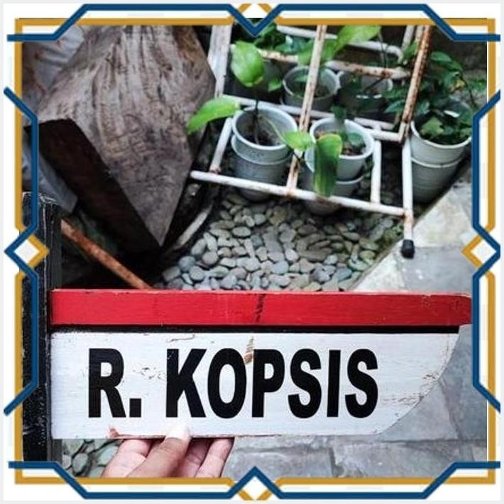 

[HYK] PAPAN KAYU JADUL PETUNJUK RUANG SEKOLAH