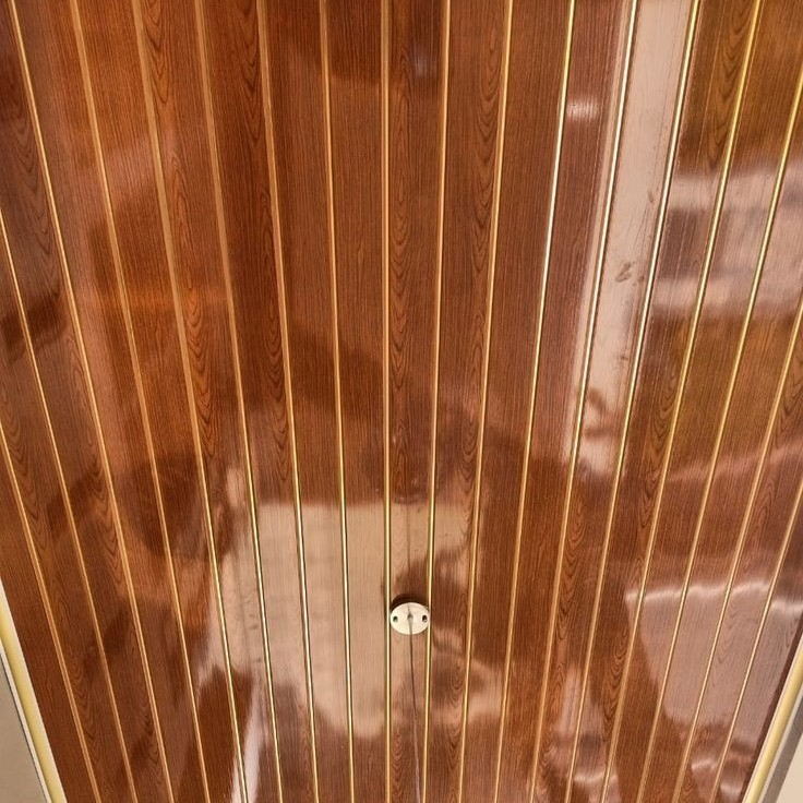 PLAFON PVC MOTIF KAYU COKLAT