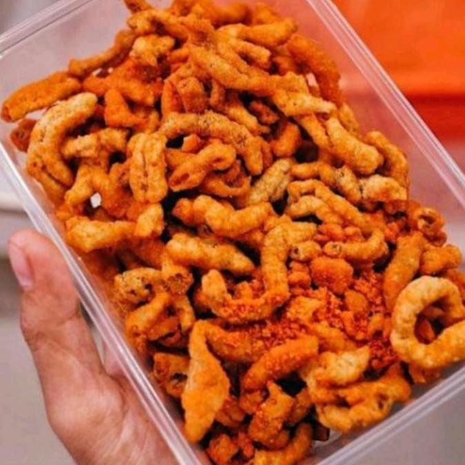 

makaroni ngehe (usus goreng) toples