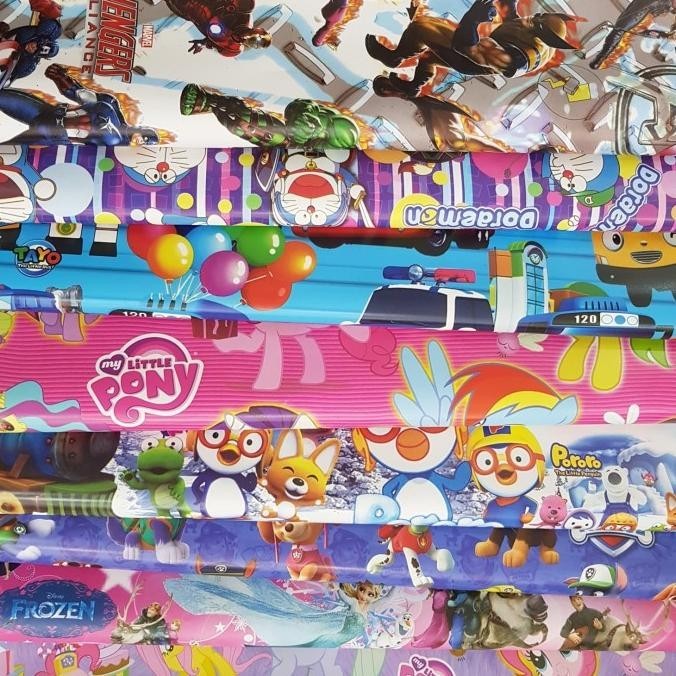 

Kertas Kado Gift Wrapping Limited Edition