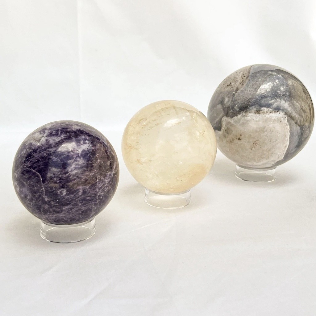 Acrylic Sphere Stand