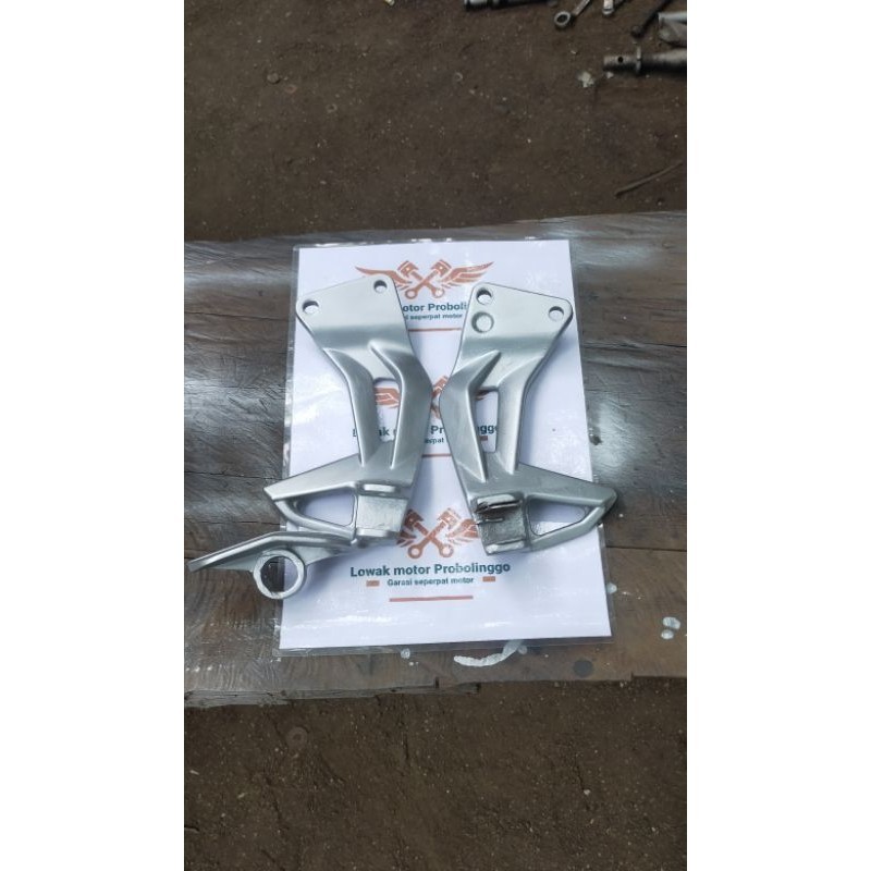 Footstep Step Postep Belakang Jupiter Z Original