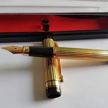 

Pena Langka..Fountain Pen Jaguard Gold 216. Pena Tinta Isi Ulang.