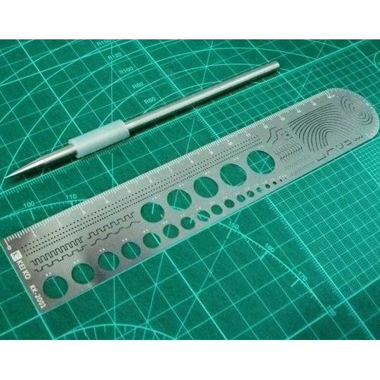 

Stainless Steel Modeling Scriber + cutting template