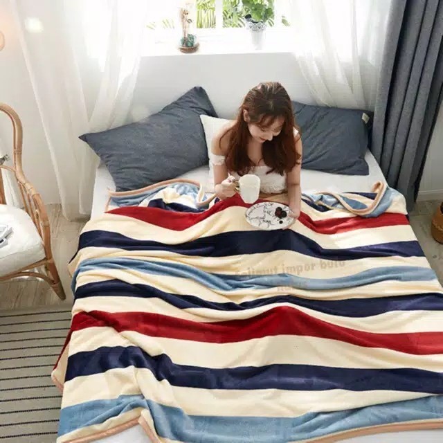 Ready selimut bulu tebal jumbo 200 x 230 import