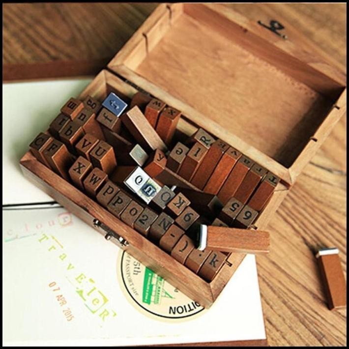 

GRATIS ONGKIR 70PCS CAP STAMPEL HURUF DAN ANGKA KAYU ALPHABET STAMP