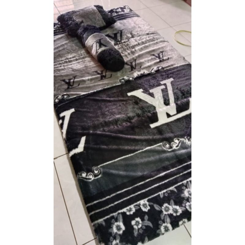 kasur lipat bahan bulu