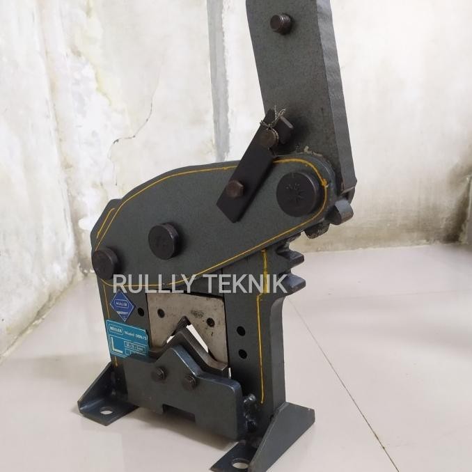 Alat potong besi siku manual / GUNTING BESI SIKU MULLER 06N/5