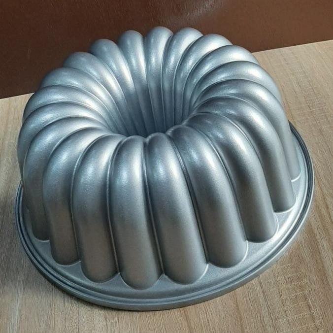 

Loyang Kue Bolu Cetakan Kue Marmer Cake Classic Pan TP