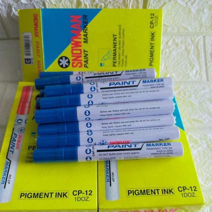 

Snowman Paint Marker White