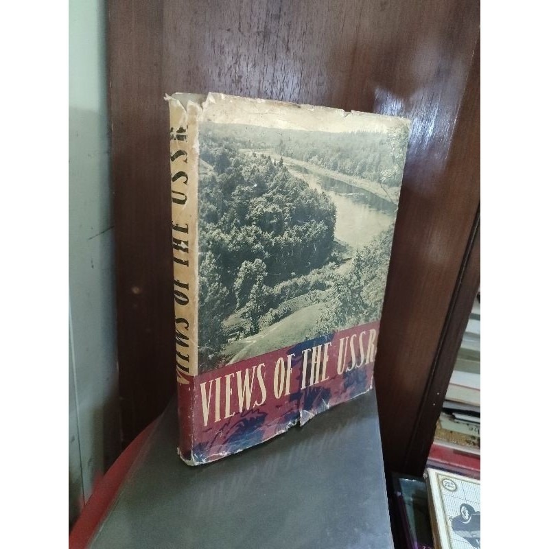VIEWS OF THE USSR