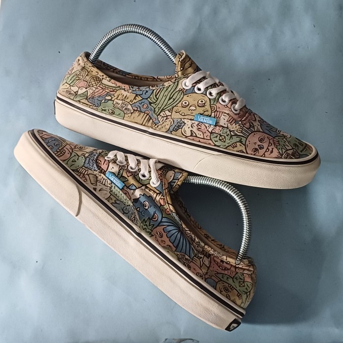 VANS AUTHENTIC OTW ART SECOND ORIGINAL SIZE 41