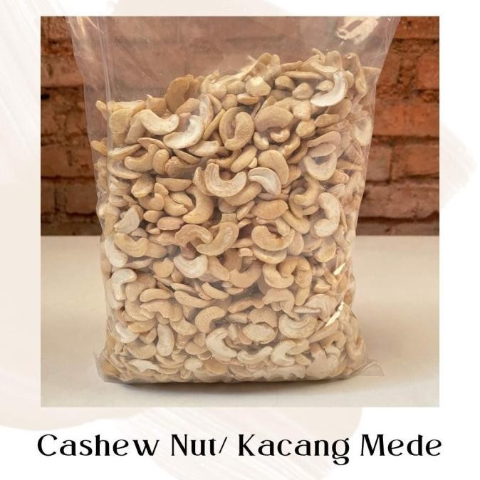 

Cashew Nut / Kacang Mete / Mede 1 Kg