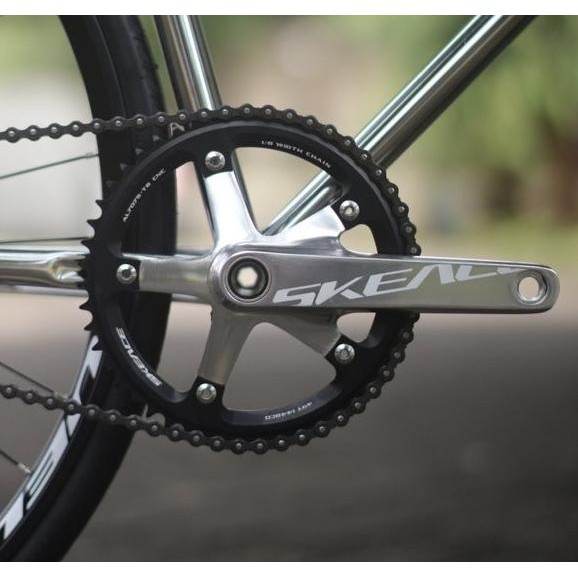 Skeace 2021 Hollowtech Black - Silver 49T - 48T Crank Set