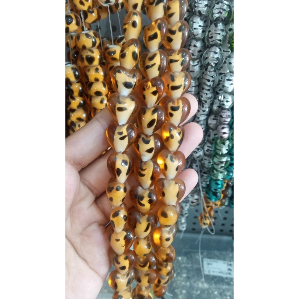 

,,,,,,,] KRISTAL TRIGER 10-22MM BAHAN PERHIASAN