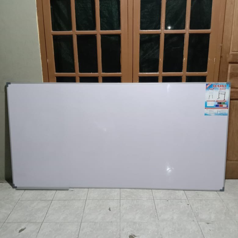 

whiteboard 100 x 180 magnetik