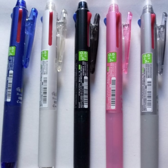 

Ready PILOT FRIXION 3 IN 1 CLICKER LKFBS-60-EF/ 1 PULPEN 3 WARNA(1pcs)