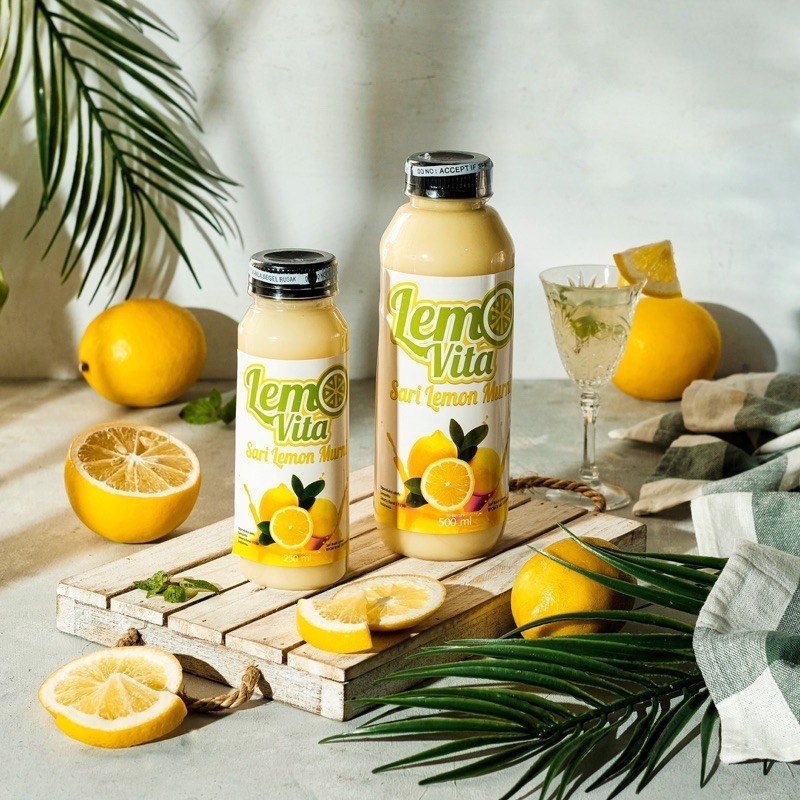 

Lemovita Minuman Fresh Sari Lemon Murni 500ml