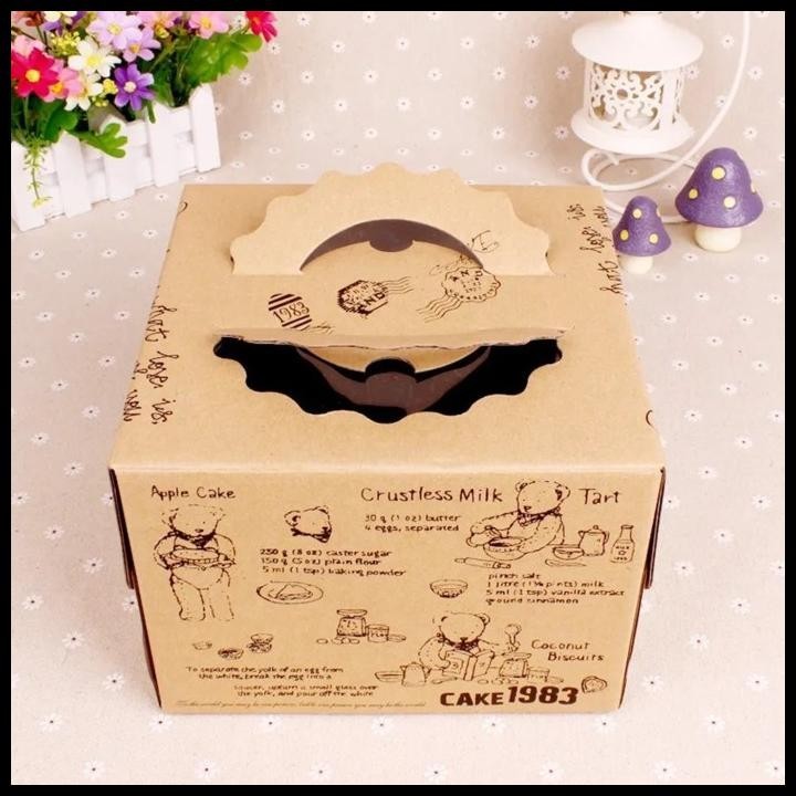 

TERBARU DUS KARTON TEBAL GG 25CM BOX CAKE ULANG TAHUN MOTIF BEAR VINTAGE !!!!!!!