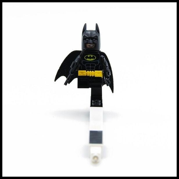 

BEST DEAL LEGO SUPER HEROES BATMAN GEL PEN BLACK INK WITH KEYCHAIN LIGHT
