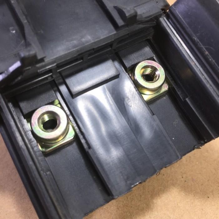 FUSE BOX SIKRING ACCU AKI TOYOTA COROLLA TWINCAM AE92 AE90 GENUINE PART