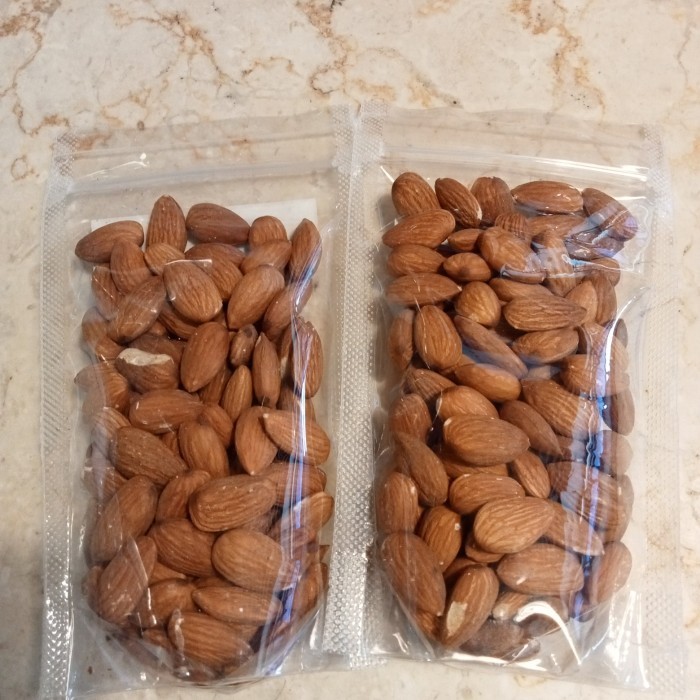 

Adlian Almond Nut Whole