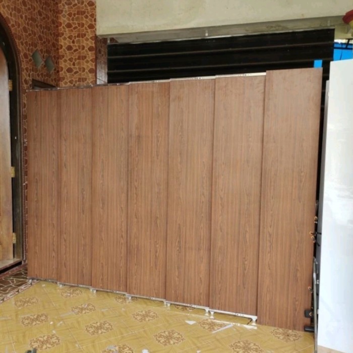 

Partisi Ruangan Tinggi 2 Meter Kokoh Berkualitas