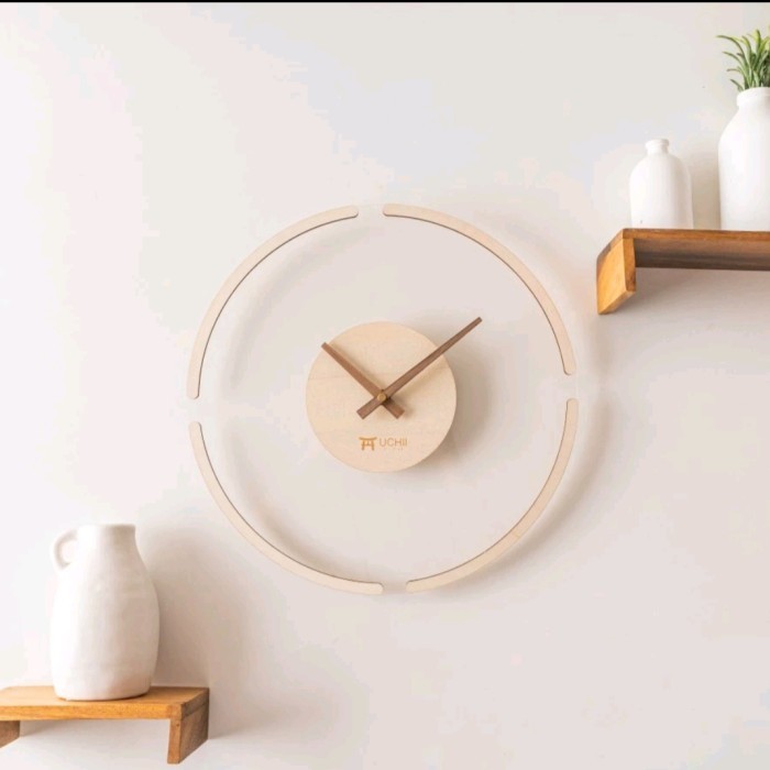 

Jam Dinding Akrilik Kayu Transparan