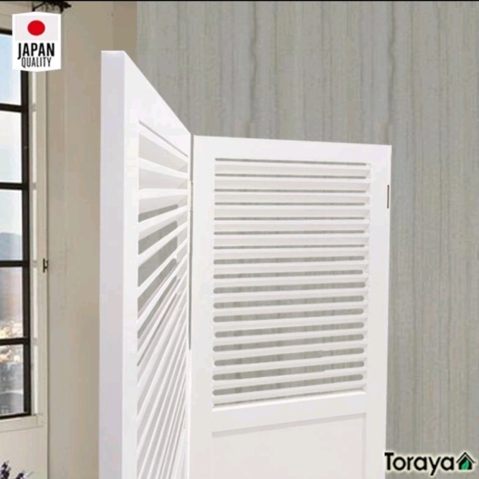 

Partisi Kayu Minimalis 4 Pintu