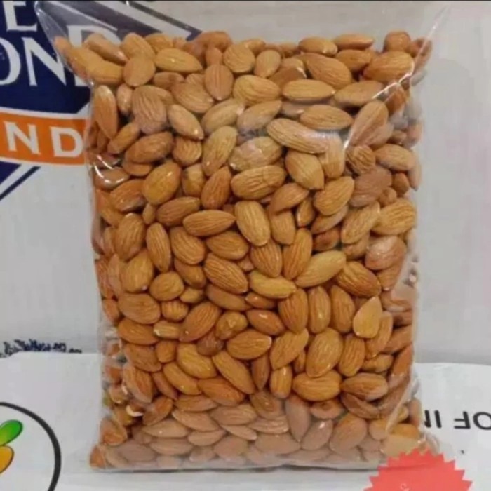 

Almond Nut Whole Blue Diamond 1 Kg